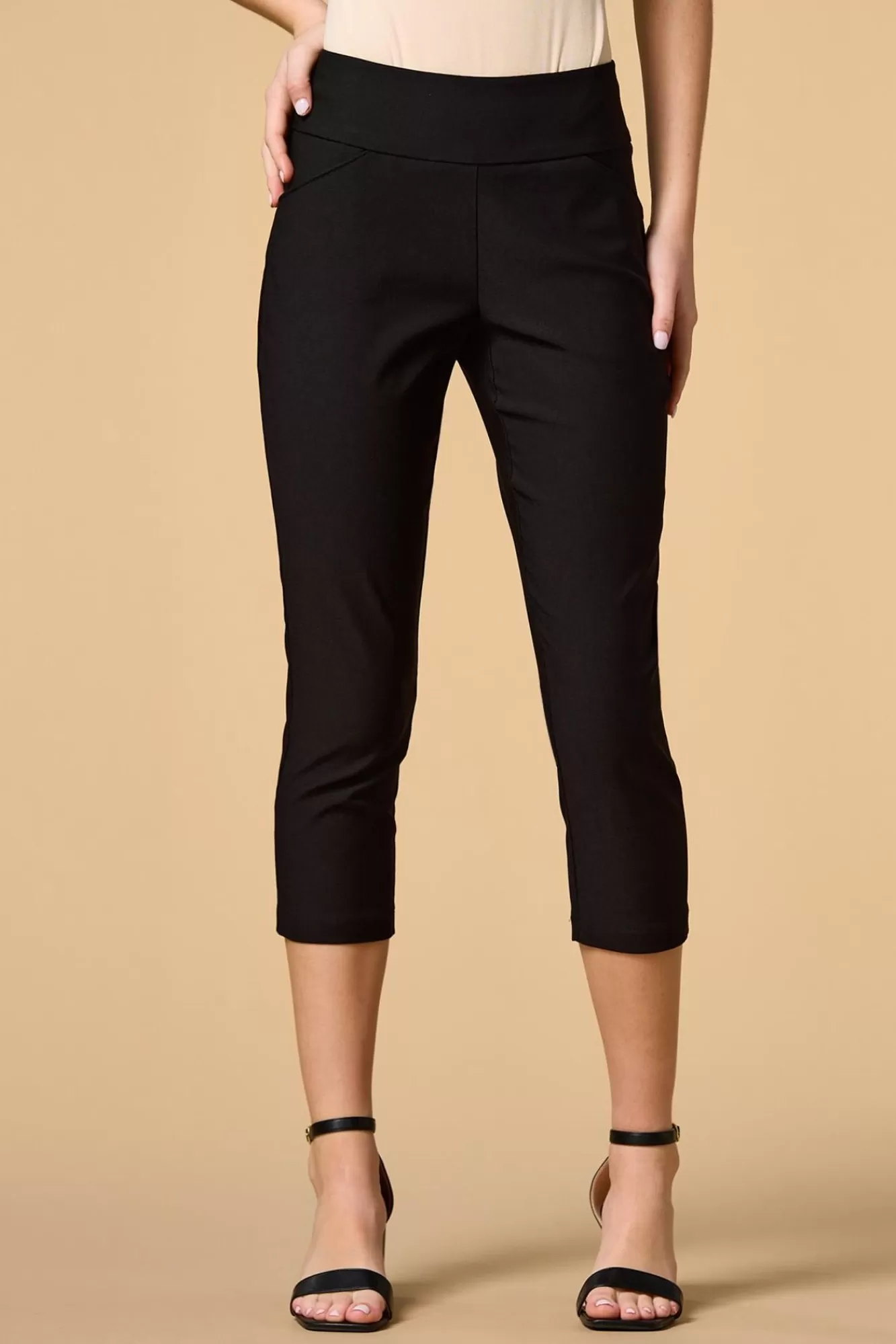Women Versona Core Concept Pants